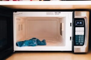 Deodorizing the microwave and the refrigerator Img